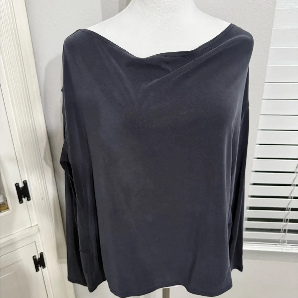 Lululemon Drapey Softstreme Off-The-Shoulder Long-Sleeve Shirt - Picture 6 of 7